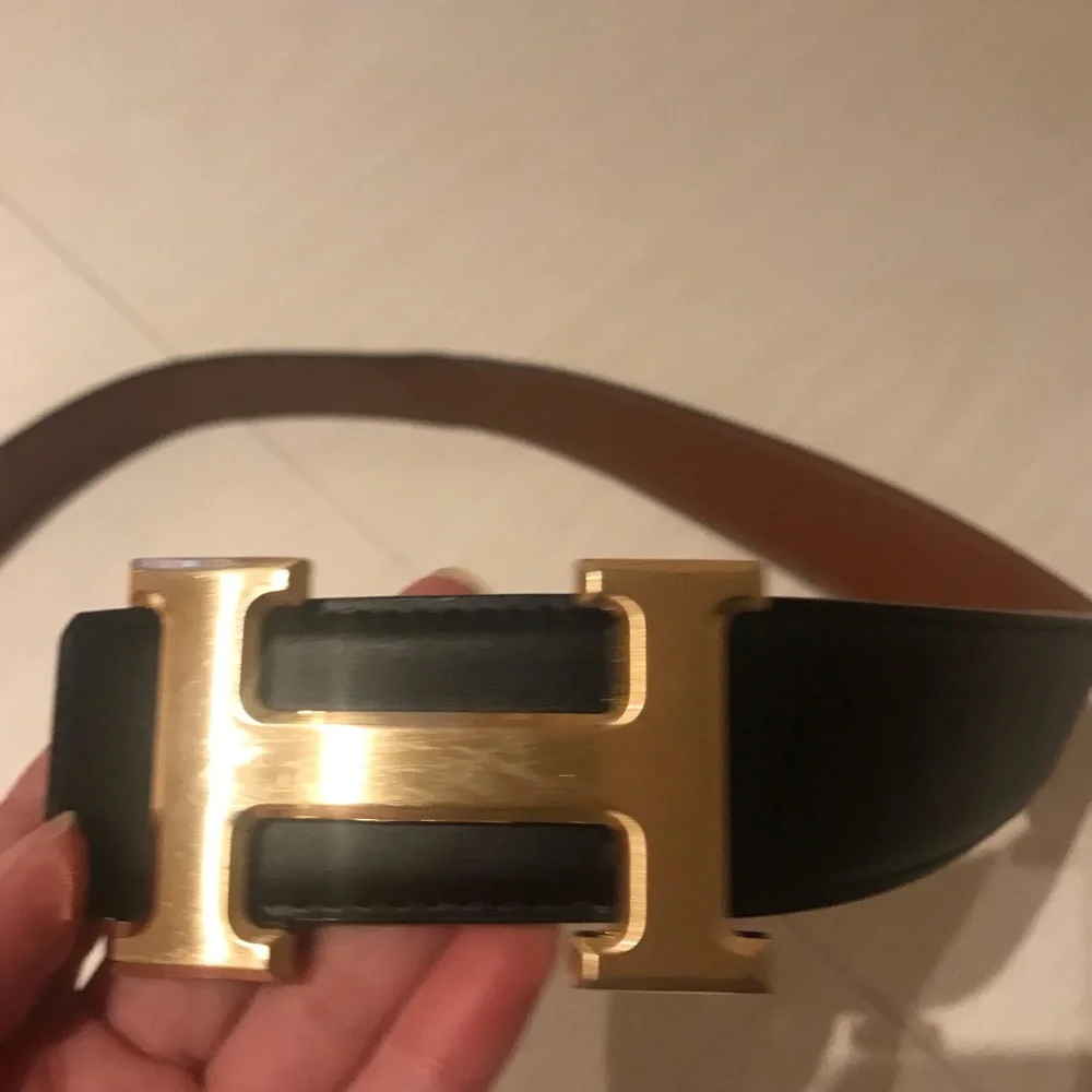 HERMES reversible leather belt in gold hardware - Picture 6 of 9